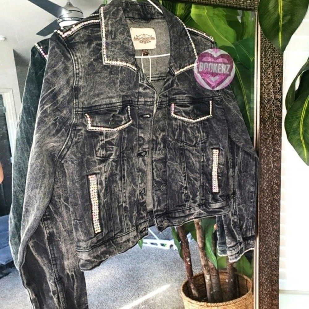 Custom Bling Jean Jacket - Picture 3 of 14